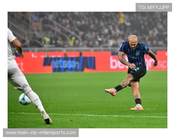 国际米兰2比0轻取克雷莫内塞,劳塔罗单刀破门锁胜局 国际米兰2比0轻取克雷莫内塞,劳塔罗单刀破门锁胜局